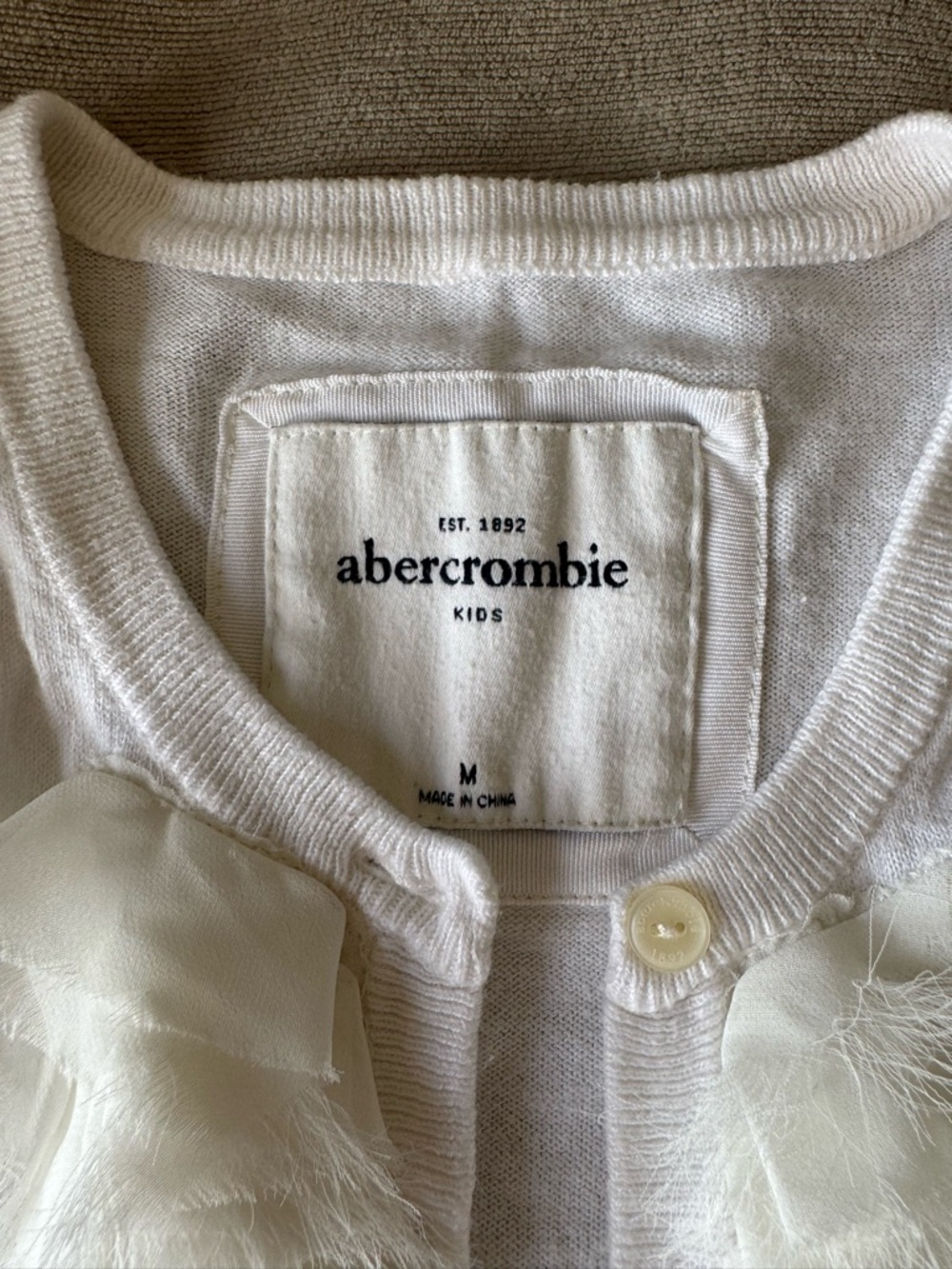 Abercrombie Kids White Ruffle Cardigan Sweater Button Front Girls Medium Boho - Picture 4 of 7